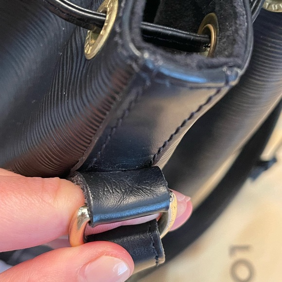 Louis Vuitton Noe Bag - Picture 3 of 14